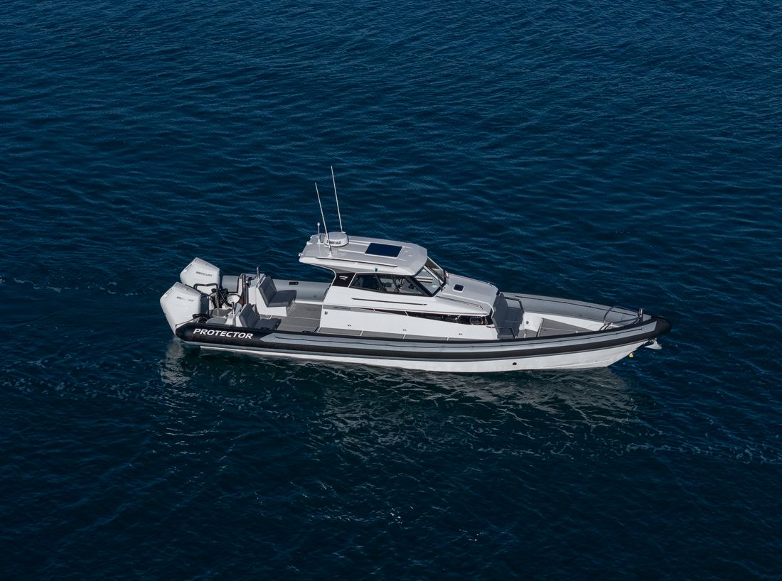 Protector 380 Targa RIB, gallery photo 2 of 6