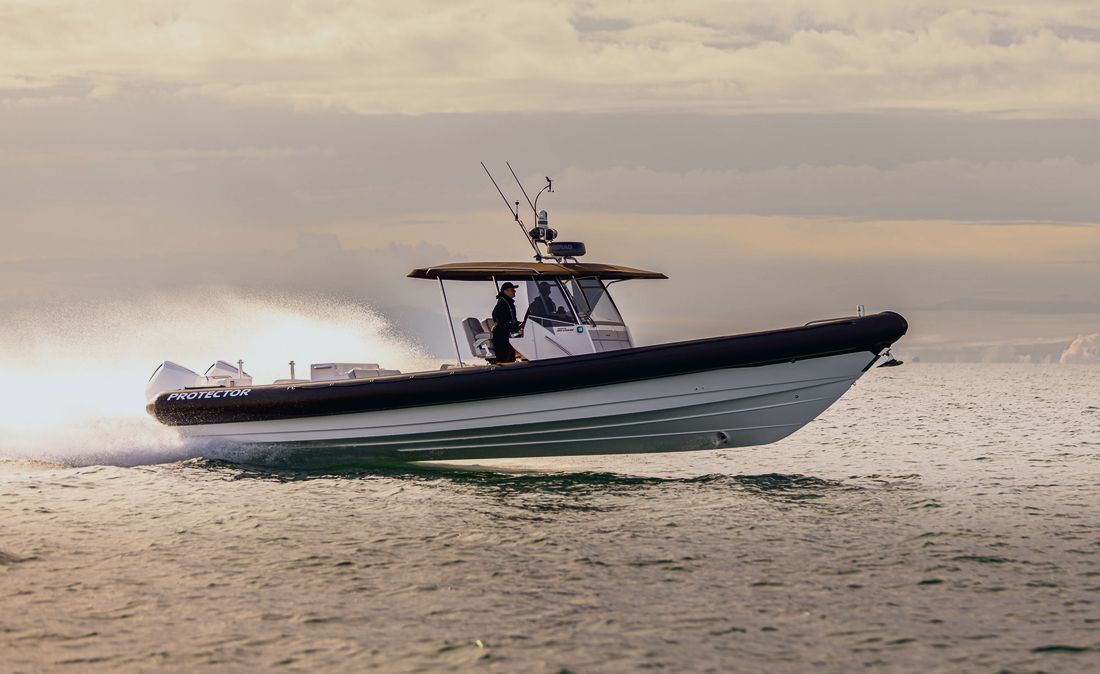 Protector 410 Chase RIB, gallery photo 3 of 7