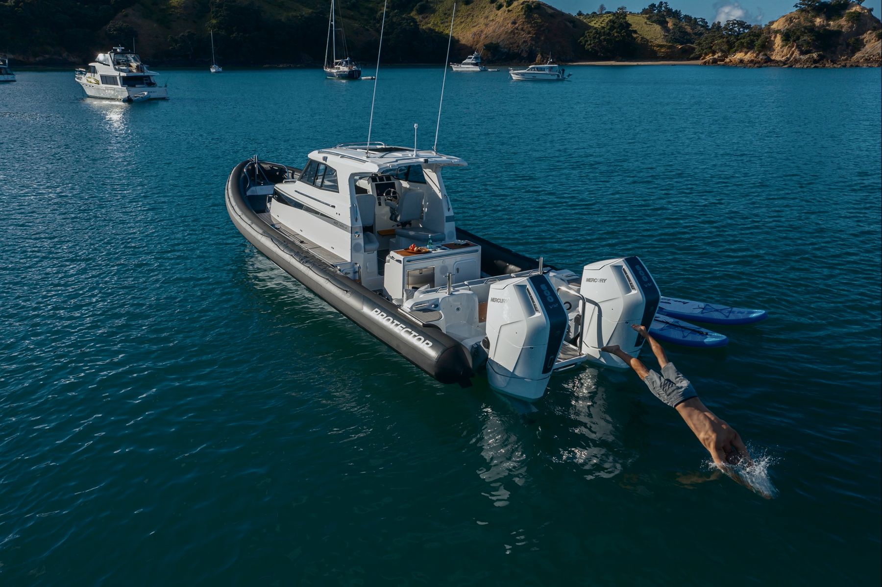 Protector 410 Targa on the water